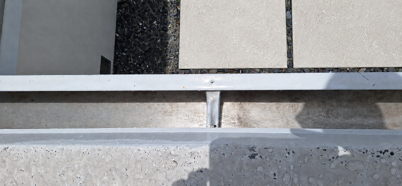 Gutter cleaning South Florida